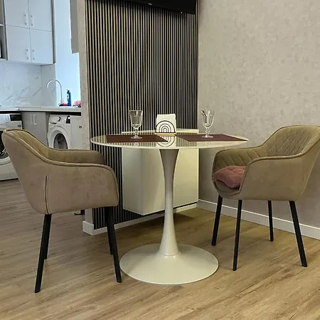 Luxury Flat Near Opera 3 Apartamento Lviv