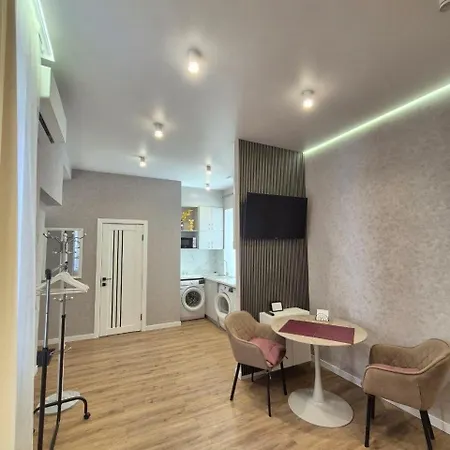Luxury Flat Near Opera 3 Apartament