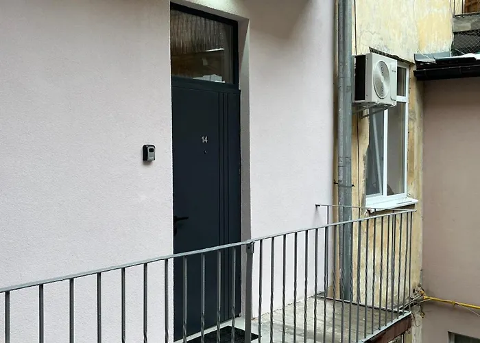 Διαμέρισμα Luxury Flat Near Opera 3 Λβιβ