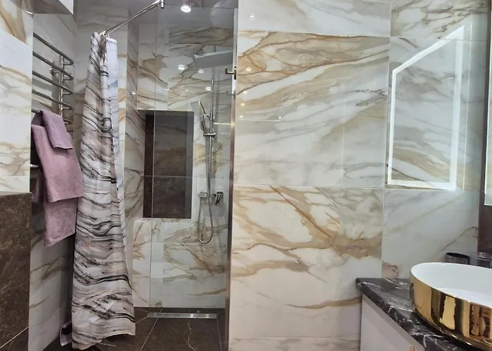 Διαμέρισμα Luxury Flat Near Opera 3 *